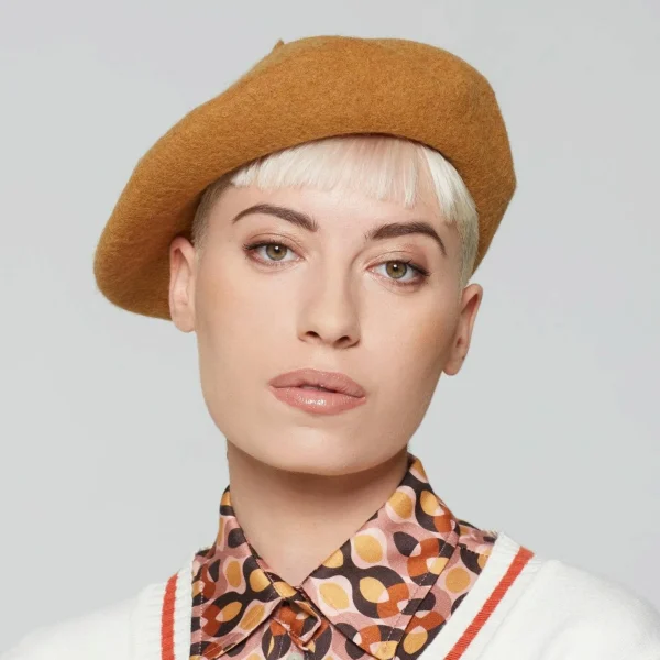 chapeau_joan_1.webp A.S.98 Chapeau Joan^ Hats